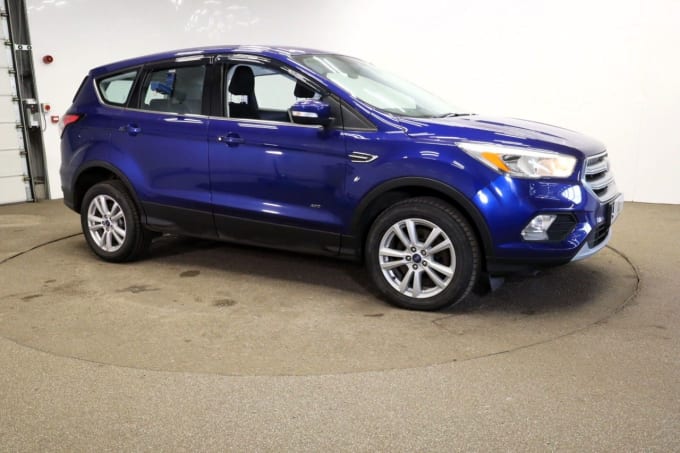 2025 Ford Kuga
