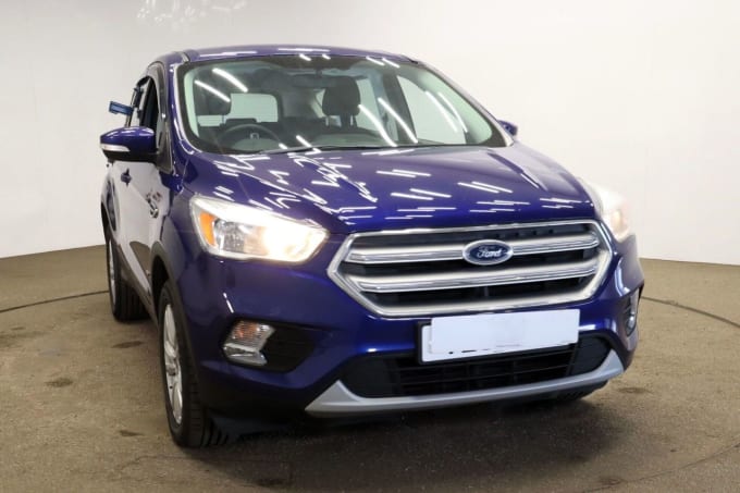 2025 Ford Kuga
