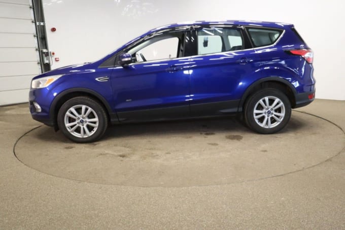 2025 Ford Kuga