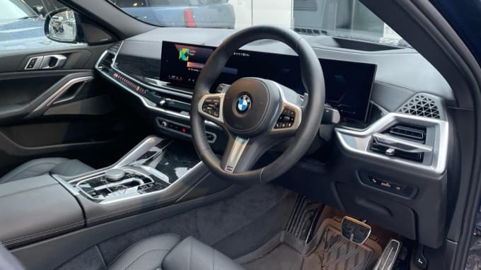 2024 BMW X6