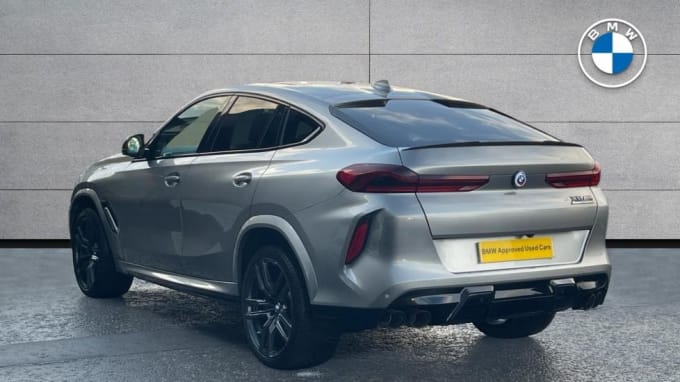 2022 BMW X6 M
