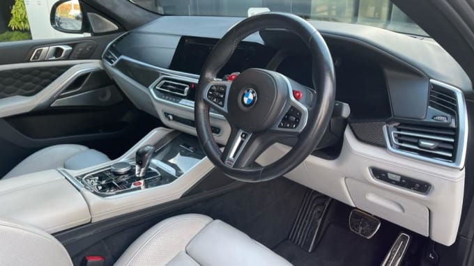 2022 BMW X6 M