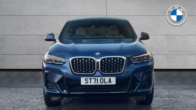 2021 BMW X4