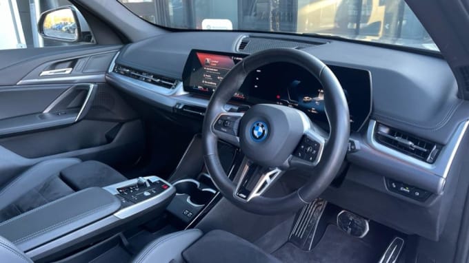 2024 BMW Ix1