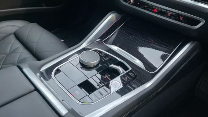 2024 BMW X6