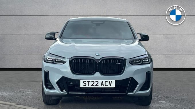 2022 BMW X4