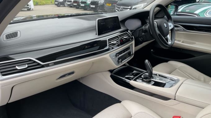 2021 BMW 7 Series