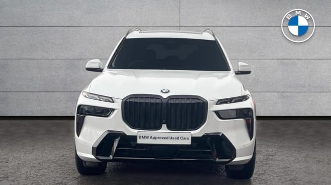 2022 BMW X7