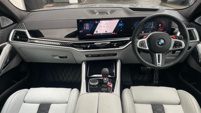 2024 BMW X6 M