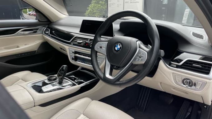 2021 BMW 7 Series