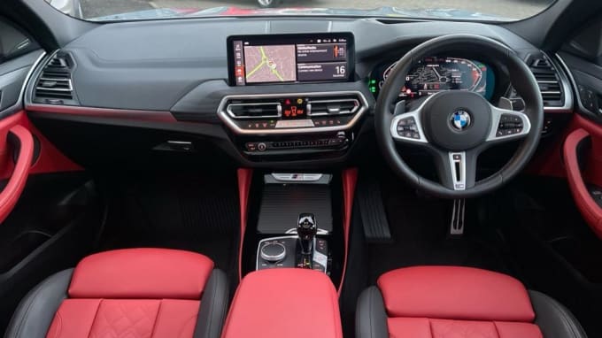 2022 BMW X4