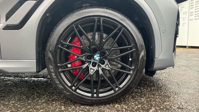 2024 BMW X6 M