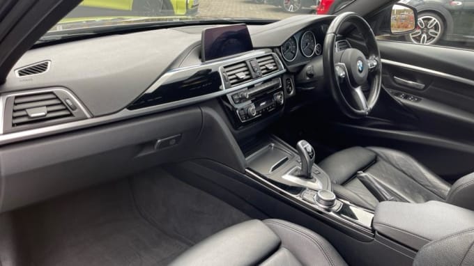 2018 BMW 3 Series