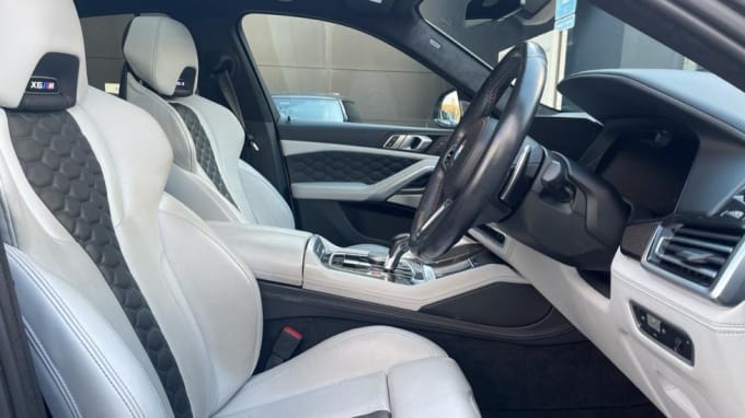 2022 BMW X6 M