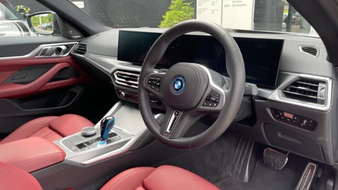 2022 BMW I4