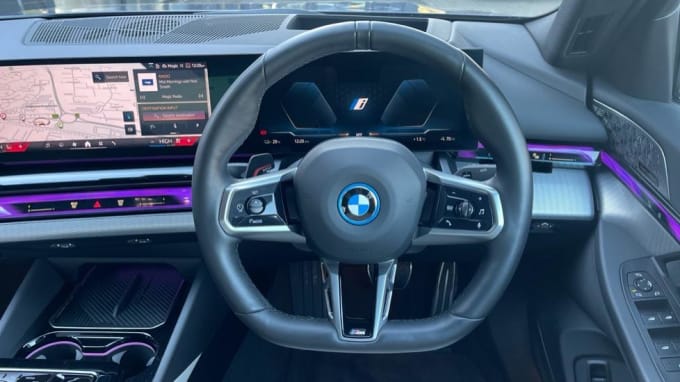 2023 BMW I5