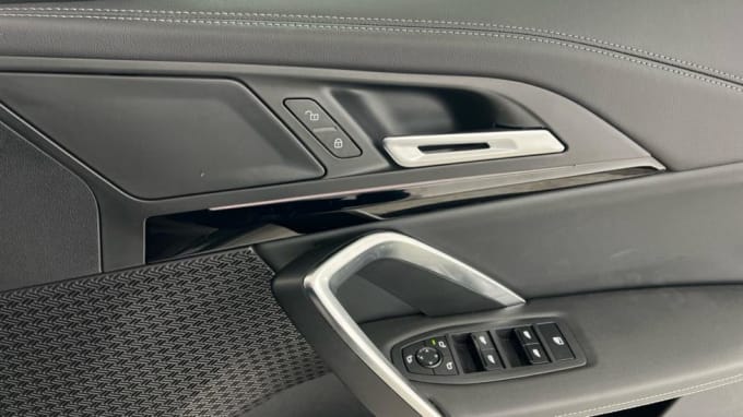 2024 BMW X1
