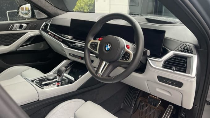 2024 BMW X6 M