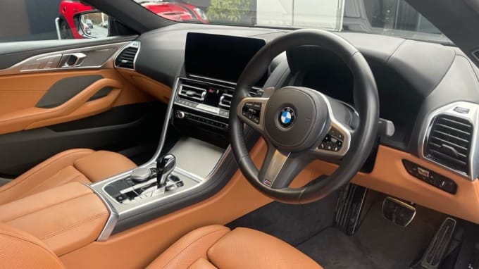 2022 BMW 8 Series