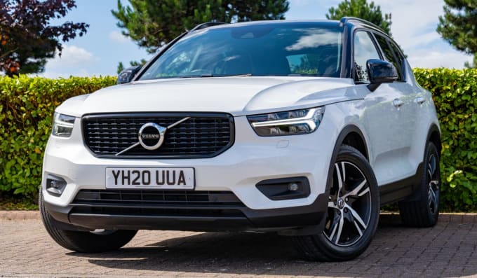 2024 Volvo Xc40