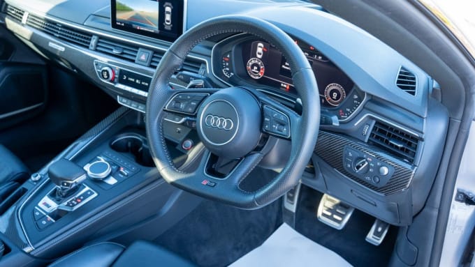 2025 Audi Rs5