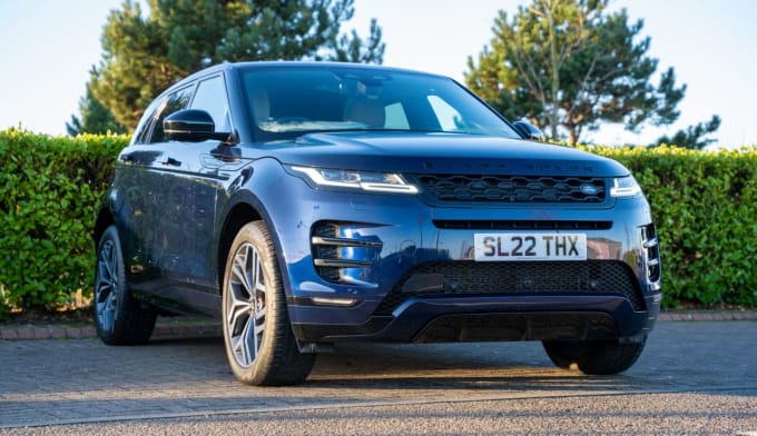 2025 Land Rover Range Rover Evoque