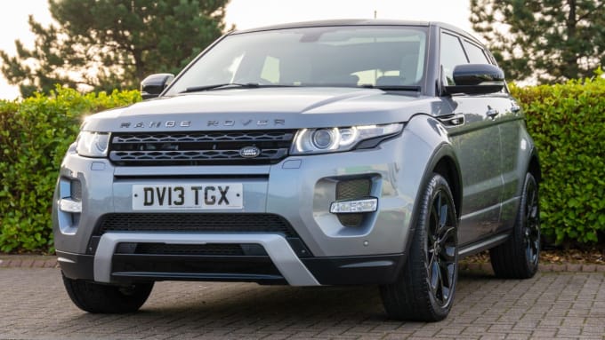 2025 Land Rover Range Rover Evoque