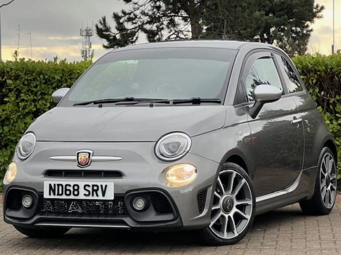 2025 Abarth 595