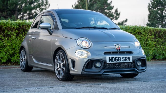 2025 Abarth 595