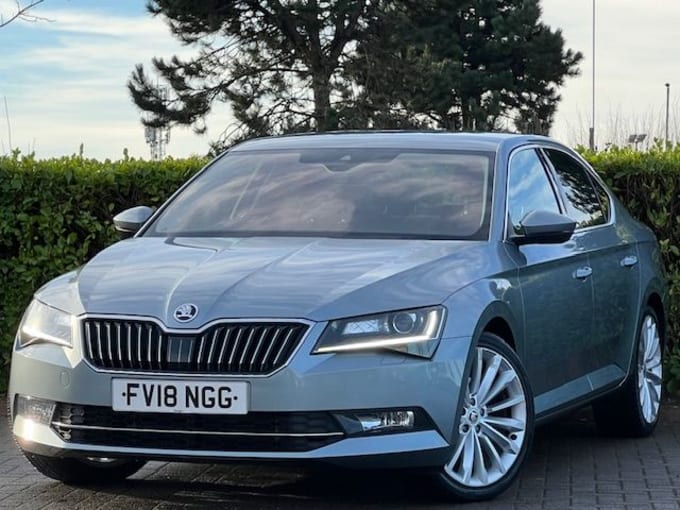 2025 Skoda Superb