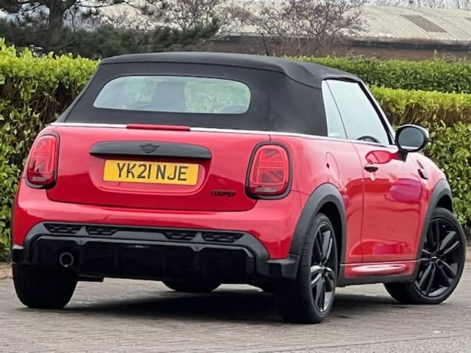 2025 Mini Convertible