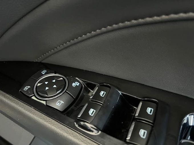 2025 Ford Mondeo