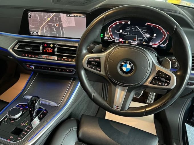 2025 BMW X5