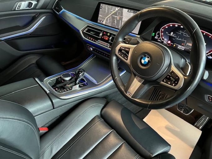 2025 BMW X5