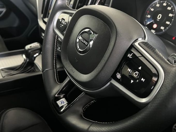 2025 Volvo Xc60