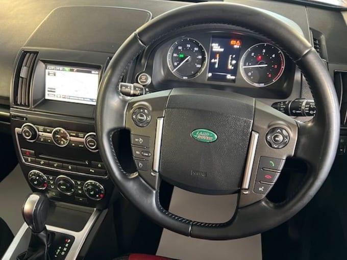 2025 Land Rover Freelander 2