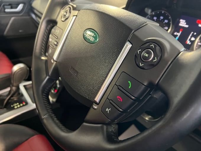2025 Land Rover Freelander 2