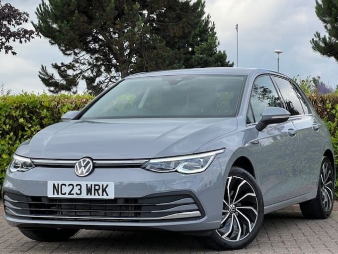 2025 Volkswagen Golf