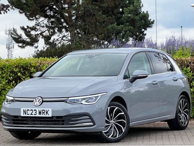 2025 Volkswagen Golf