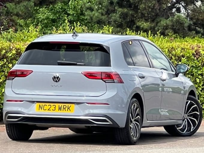 2025 Volkswagen Golf