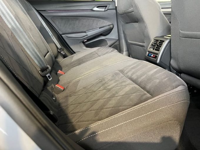2025 Volkswagen Golf