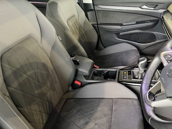 2025 Volkswagen Golf