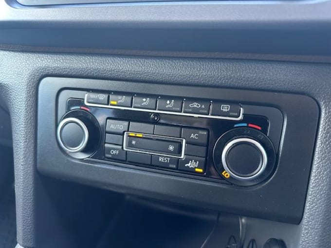 2025 Volkswagen Amarok