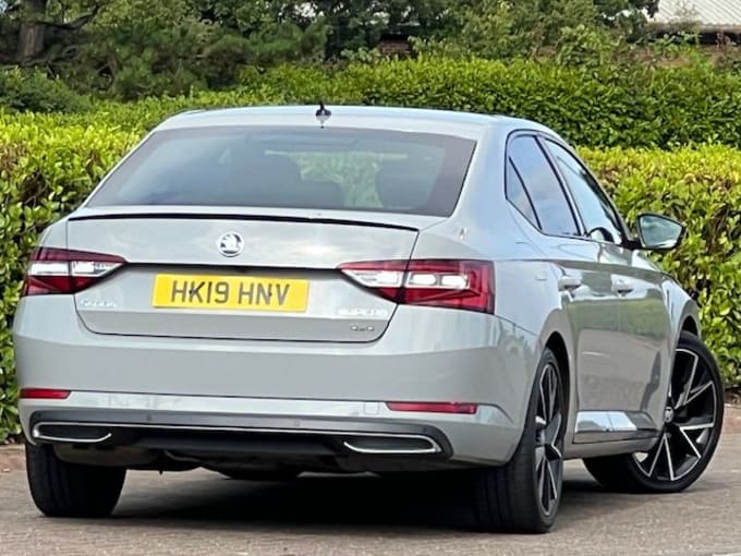 2025 Skoda Superb