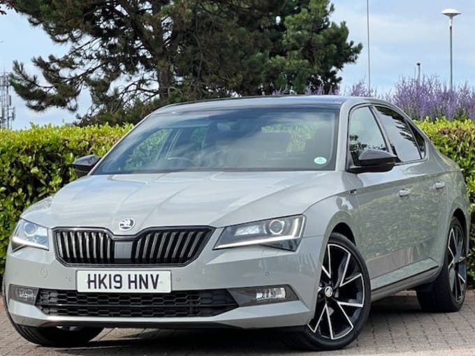 2025 Skoda Superb