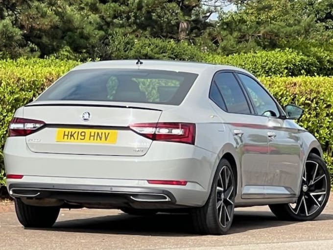 2025 Skoda Superb