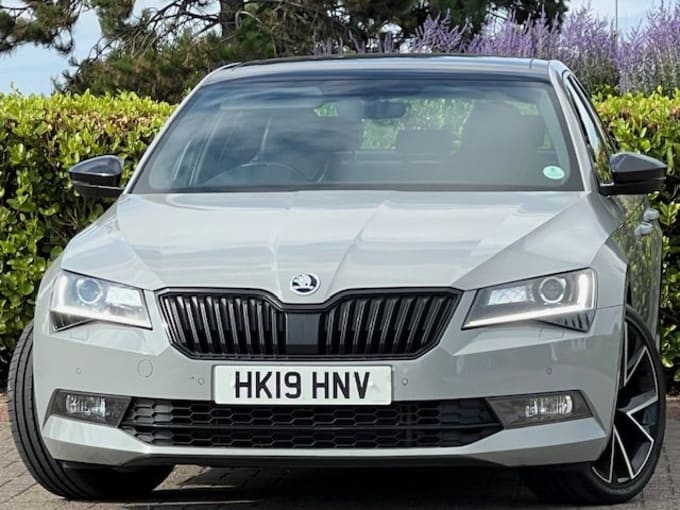 2025 Skoda Superb