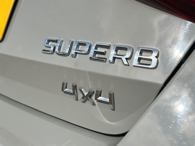 2025 Skoda Superb