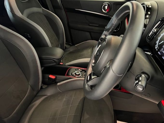 2025 Mini Countryman