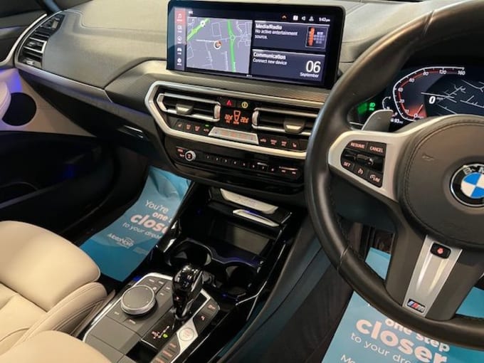 2022 BMW X3